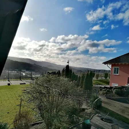 Apartment Weingut & Gaestehaus Schumann Lieser